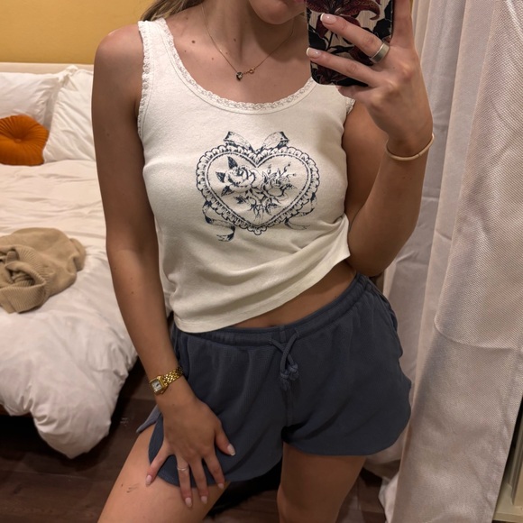 Brandy Melville John galt matching pajama set - one size - Picture 2 of 9